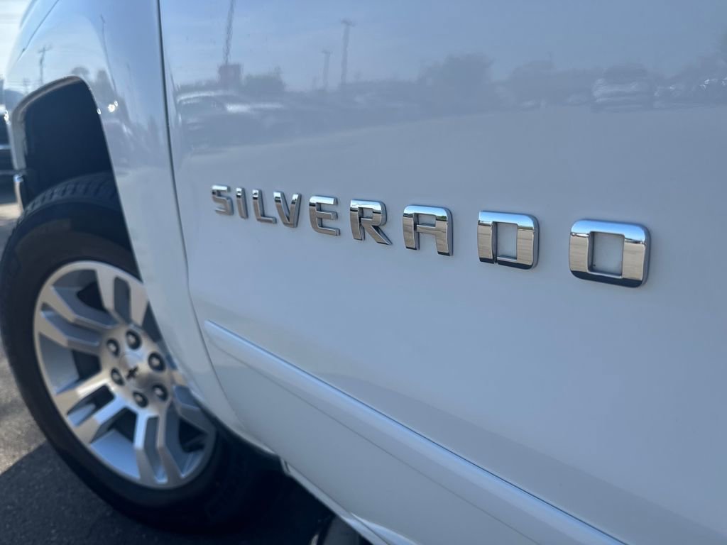 Used 2018 Chevrolet Silverado 1500 LT w/ All Star Edition image 34