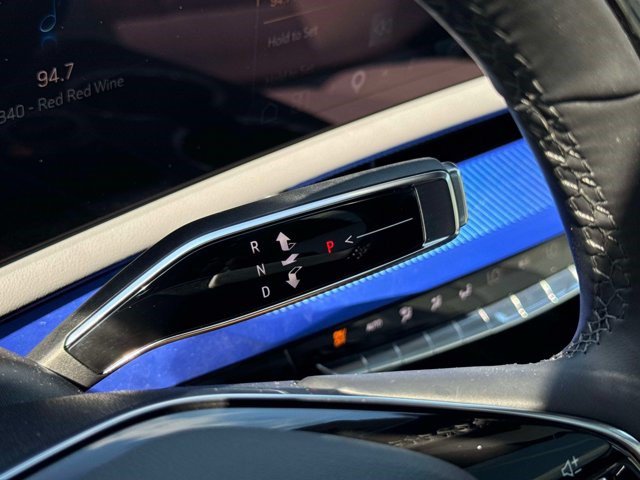 Certified 2025 Cadillac Optiq Sport 2 AWD/4WD image 5