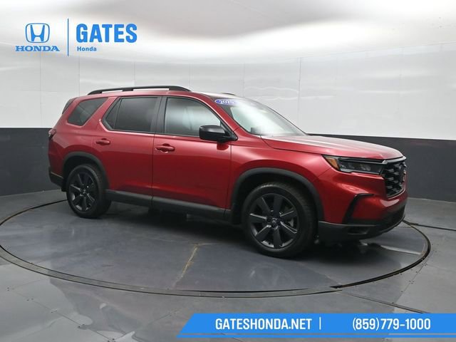 Certified 2025 Honda Pilot Sport image 4