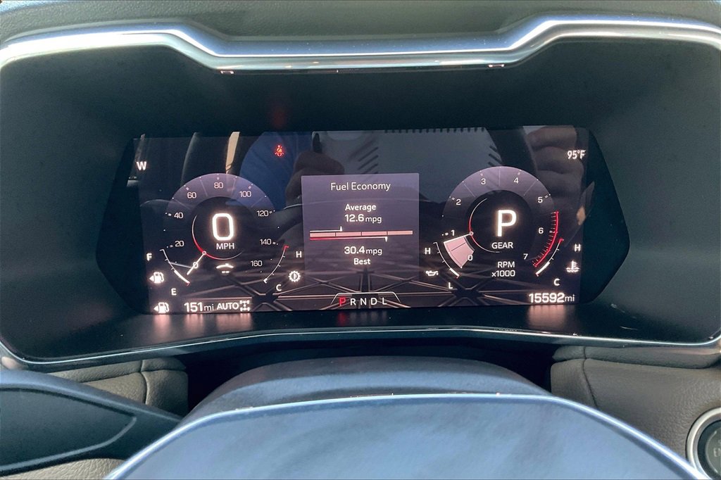 Used 2023 GMC Canyon Denali image 20