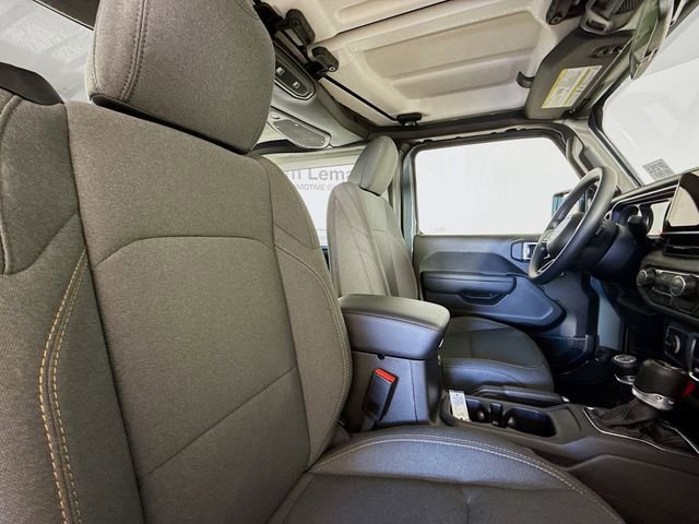 New 2026 Jeep Wrangler Sport image 25