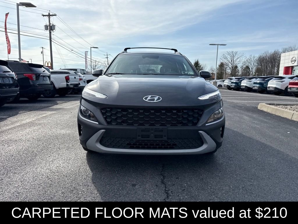 Used 2023 Hyundai Kona SEL w/ Cargo Package image 4