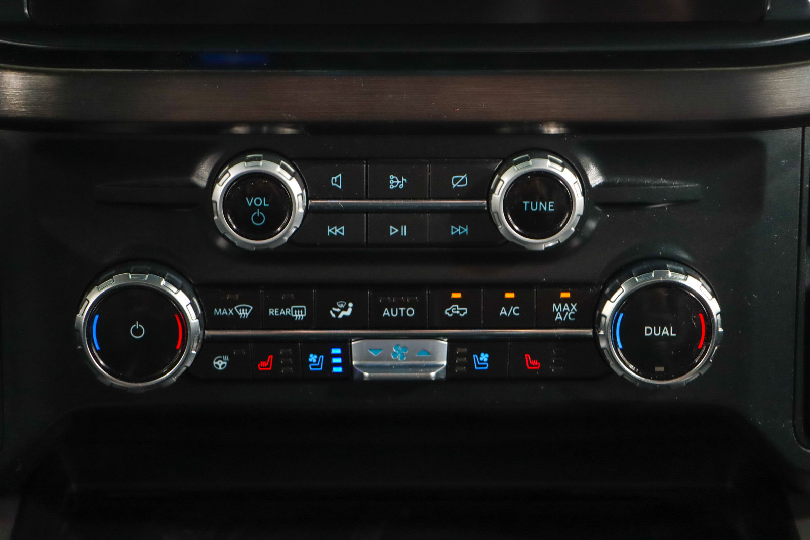 Used 2023 Ford F250 Lariat w/ Sport Appearance Package image 21