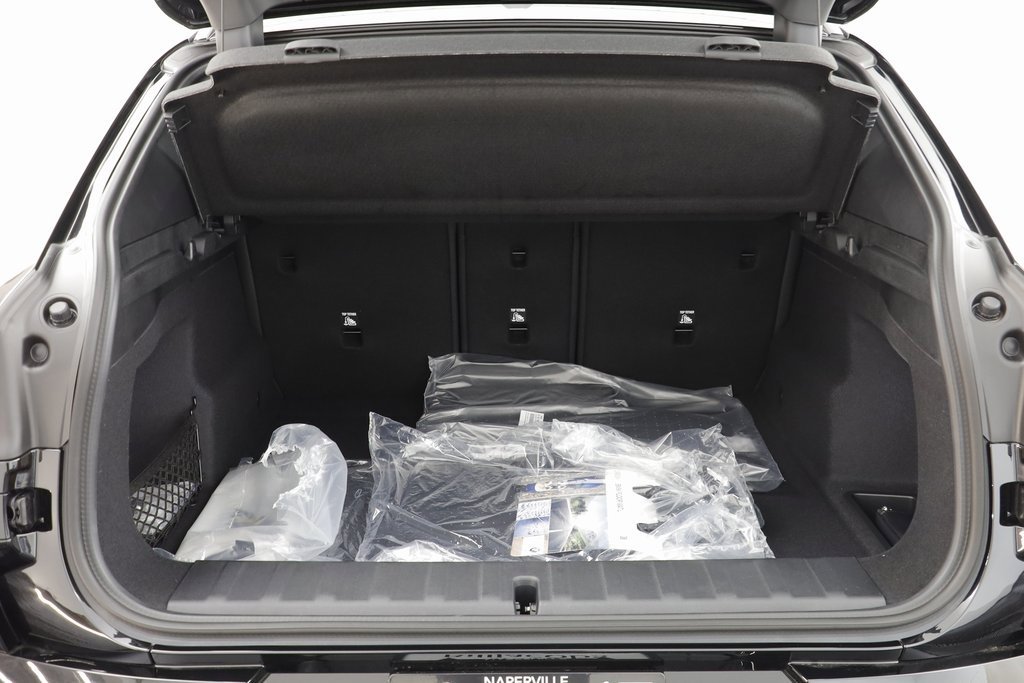 New 2025 BMW X2 xDrive28i w/ M Sport Package image 17