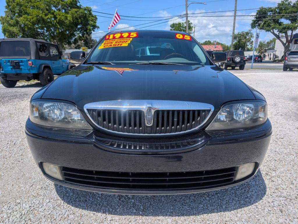 Used 2005 Lincoln LS image 2