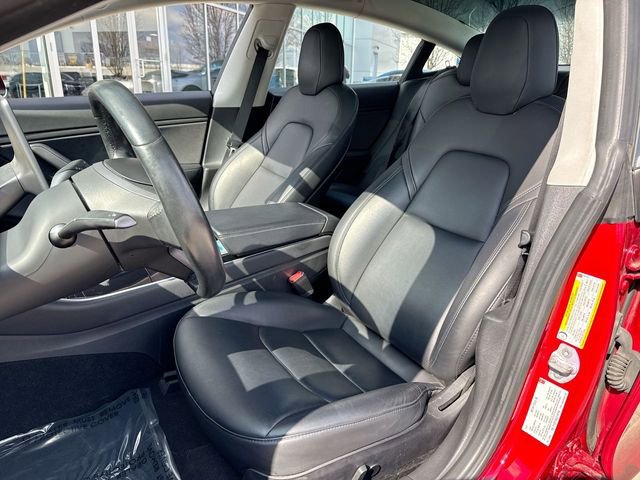 Used 2018 Tesla Model 3 Long Range image 11