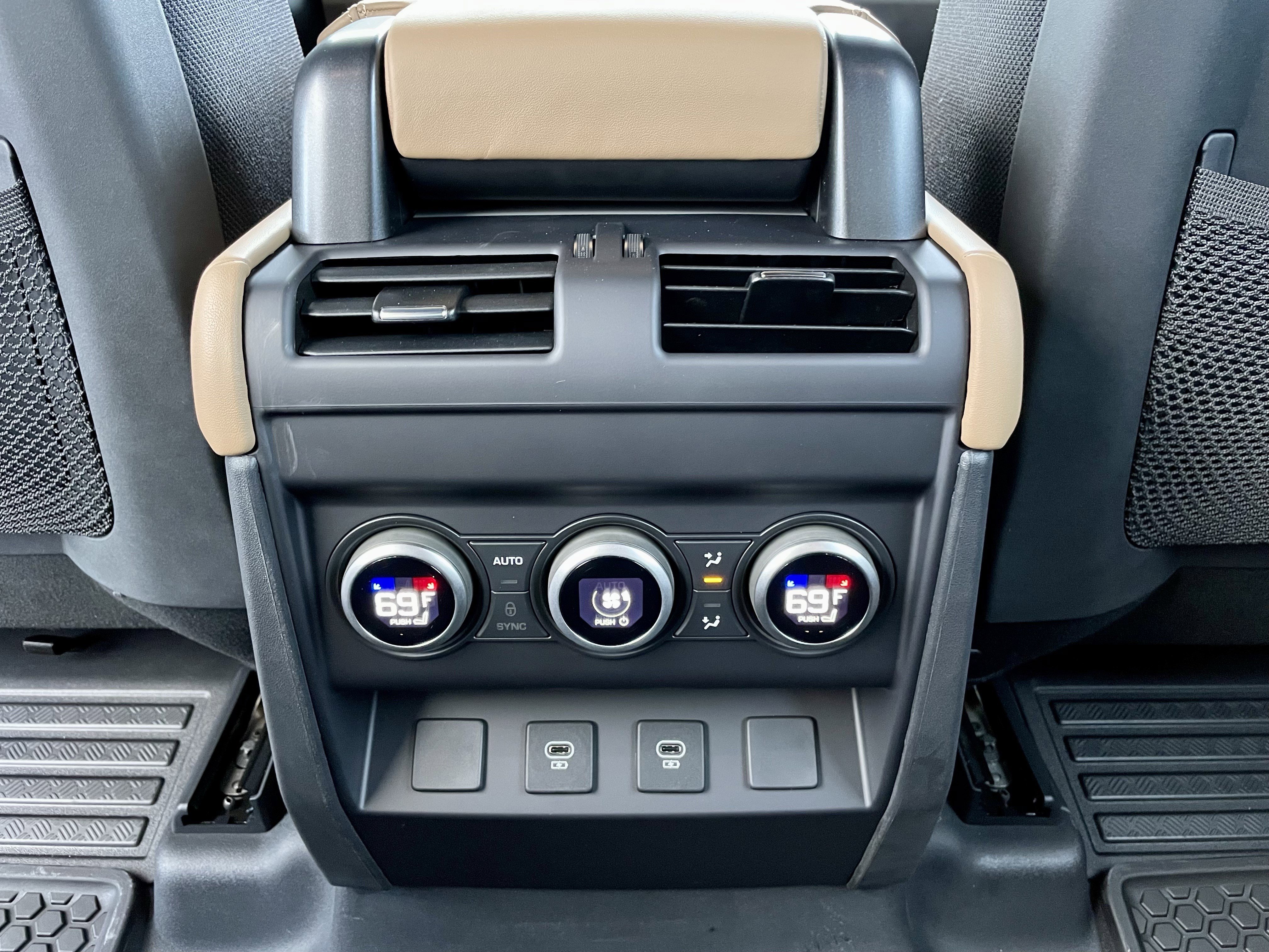 New 2026 Land Rover Defender 130 V8 image 26