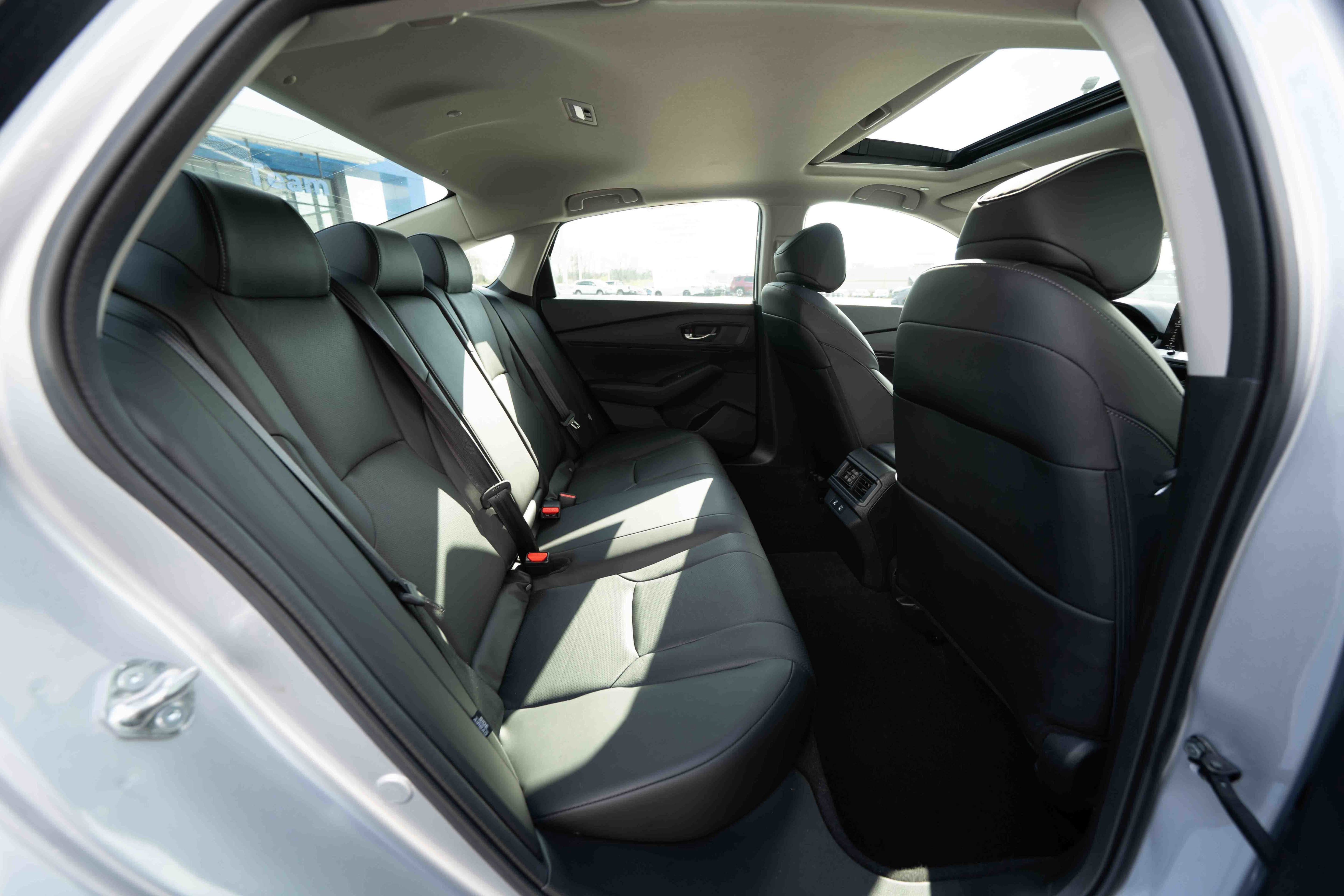 Certified 2025 Honda Accord EX-L image 24