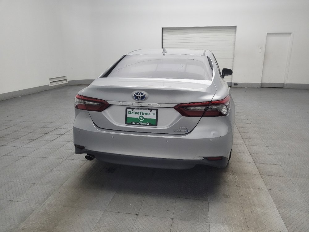 Used 2021 Toyota Camry XLE w/ Navigation Upgrade Package FWD image 7