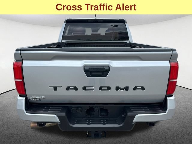 Used 2025 Toyota Tacoma SR5 AWD/4WD image 9