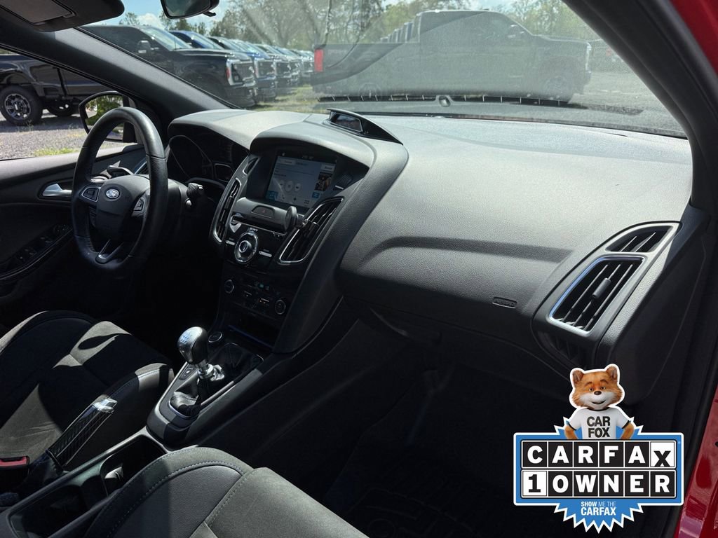 Used 2018 Ford Focus RS image 19
