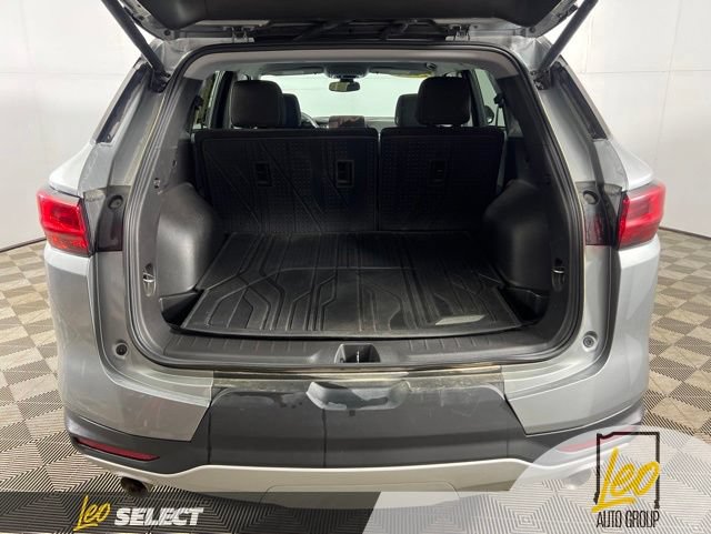 Used 2024 Chevrolet Blazer LT w/ Convenience Package FWD image 6