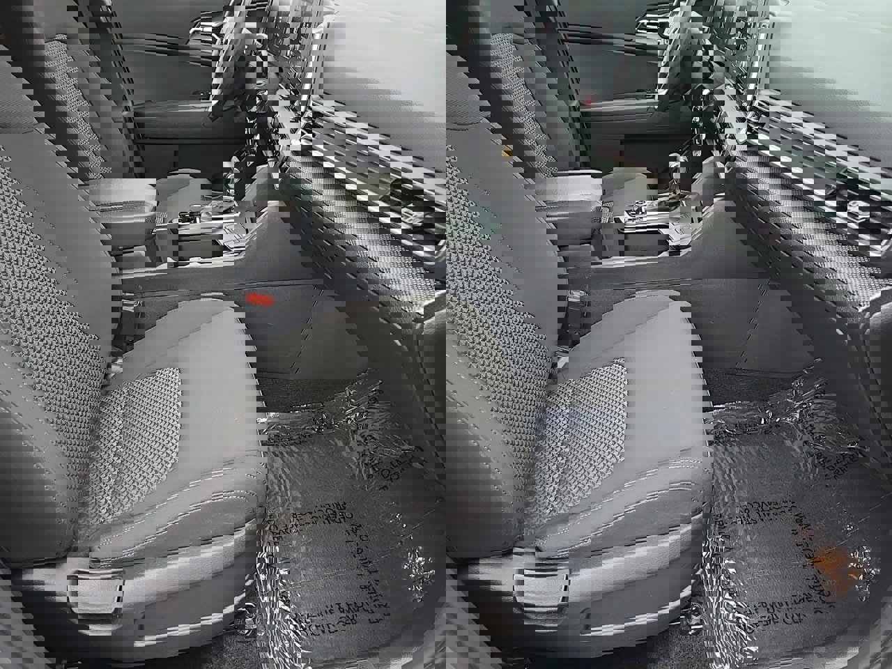 Used 2024 Kia Sportage LX image 34