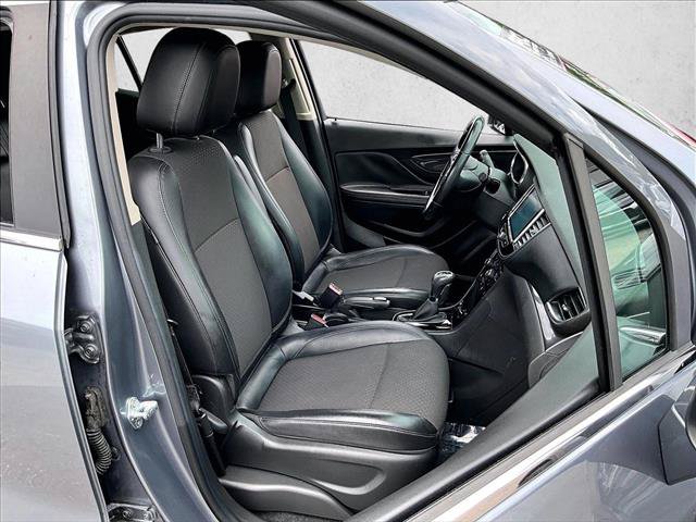 Certified 2020 Buick Encore Sport Touring FWD image 9