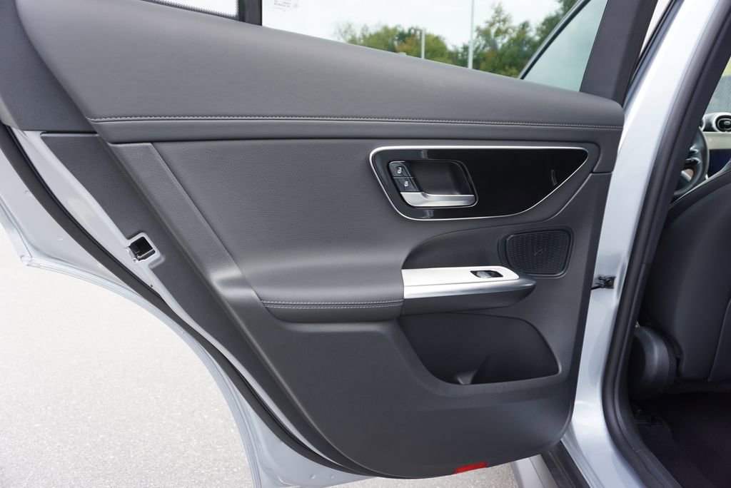 Certified 2025 Mercedes-Benz GLC 300 GLC 300 image 44