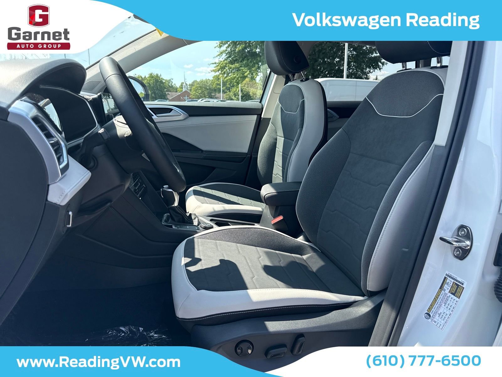 New 2025 Volkswagen Taos SE image 10