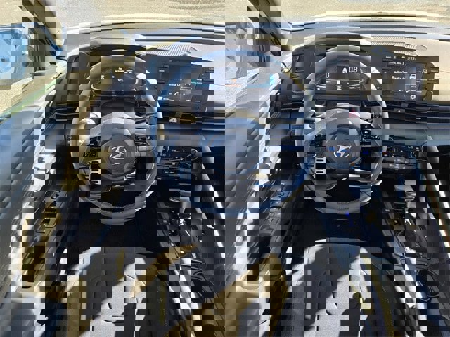 Certified 2025 Hyundai Elantra Sport image 12