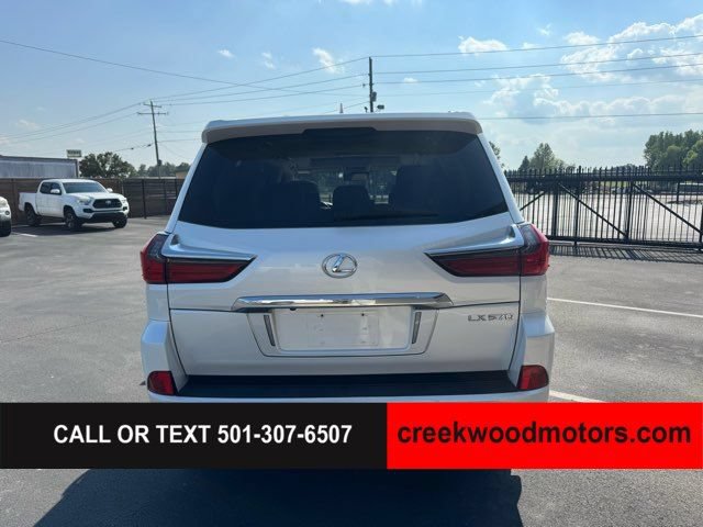 Used 2018 Lexus LX 570 4WD w/ Luxury Package image 16
