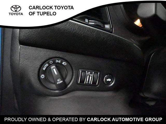 Used 2022 Dodge Challenger GT RWD image 19