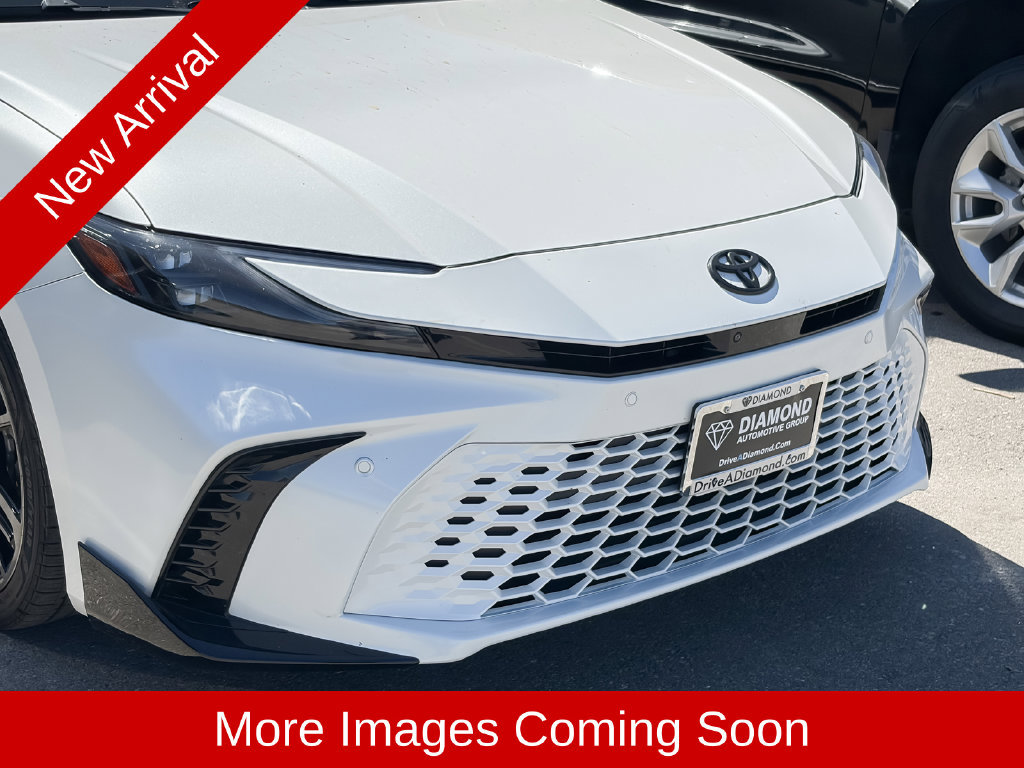 Used 2025 Toyota Camry XSE w/ Premium Plus Package FWD image 7