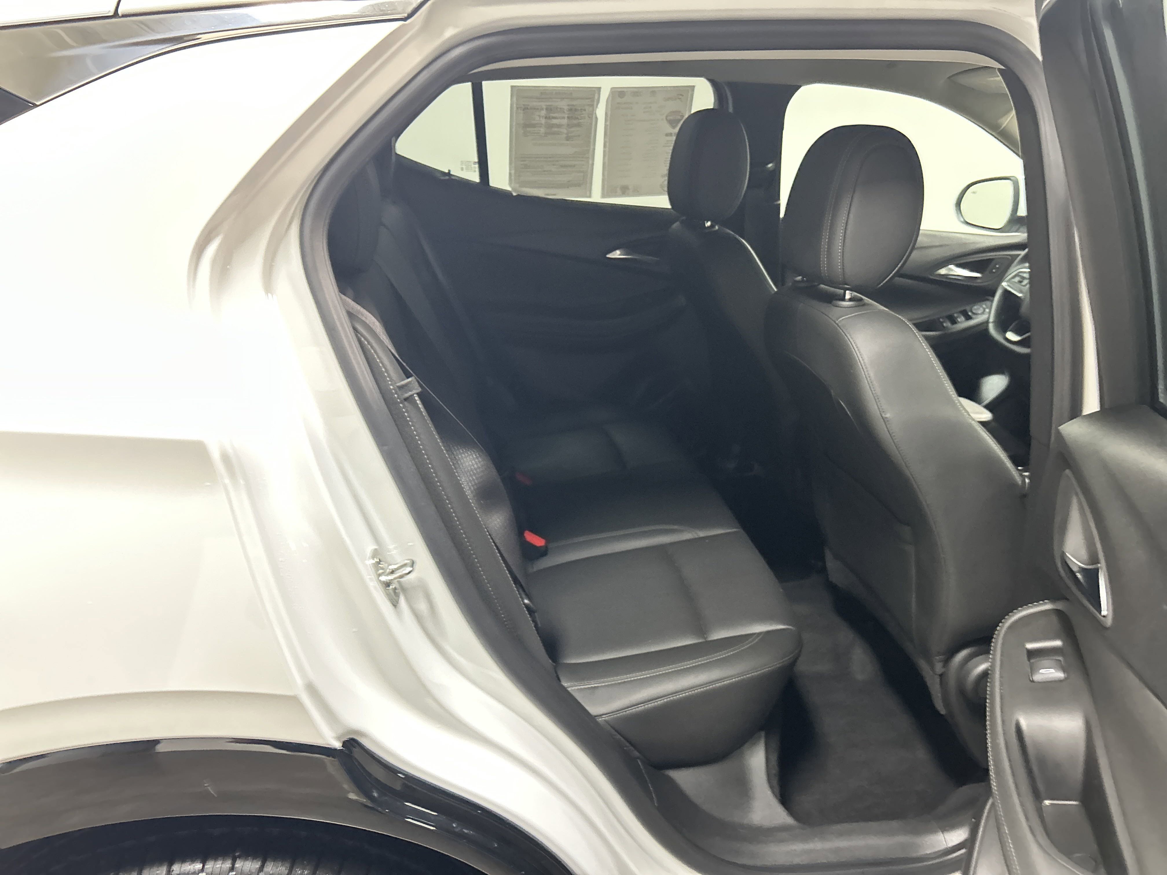 Used 2024 Buick Encore GX Sport Touring image 27