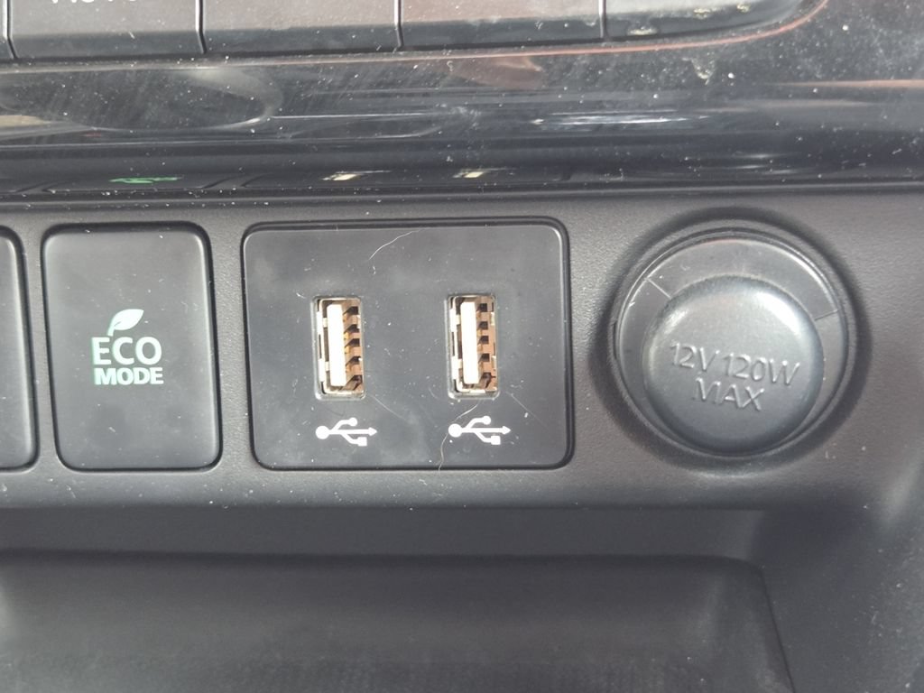 Used 2023 Mitsubishi Eclipse Cross SE AWD/4WD image 8