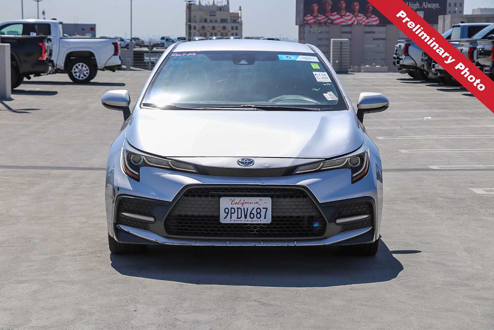 Used 2020 Toyota Corolla SE w/ Carpet Mat Package (TMS) FWD image 2