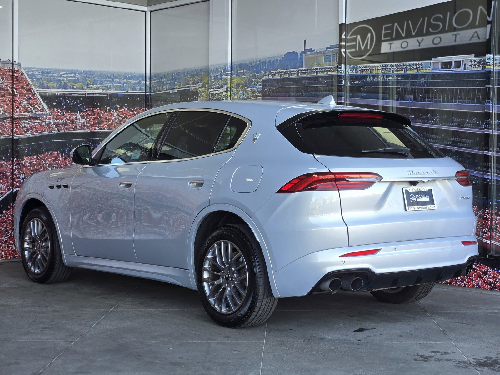 Used 2024 Maserati Grecale GT image 6