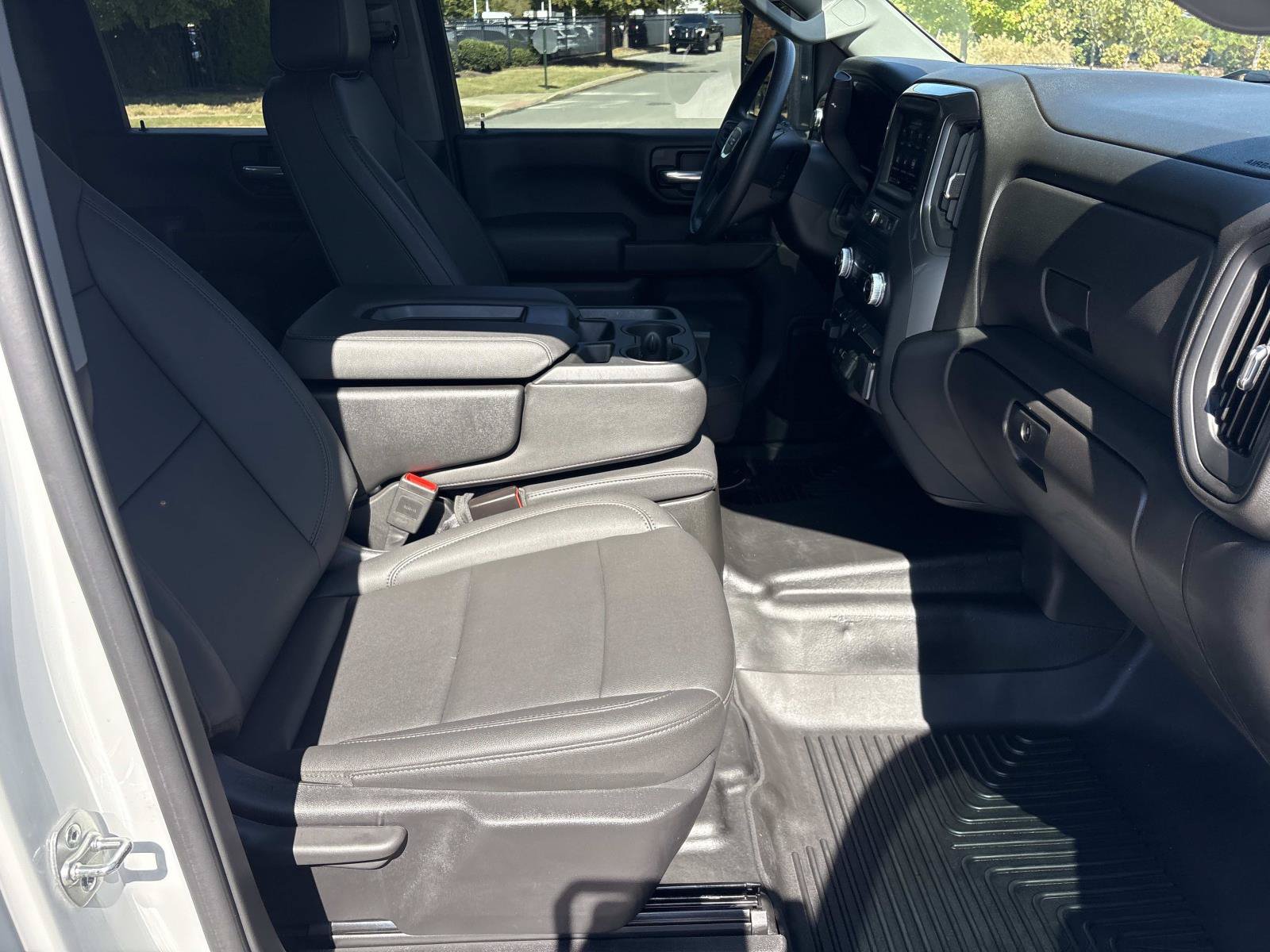 Used 2025 GMC Sierra 2500 Pro w/ Convenience Package AWD/4WD image 35