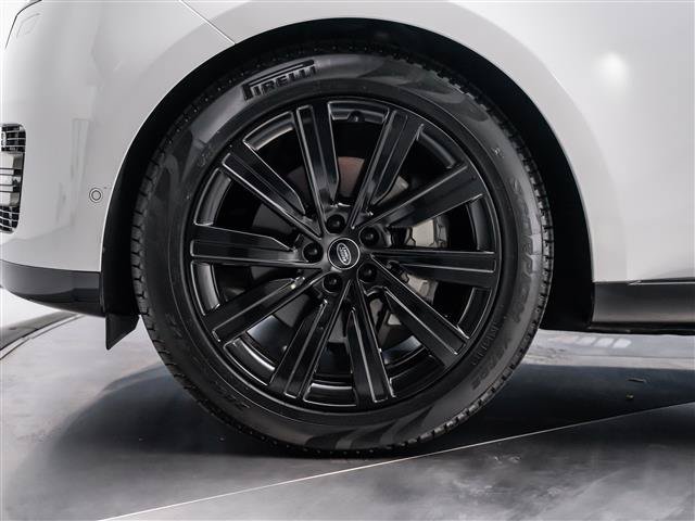Used 2023 Land Rover Range Rover SE AWD/4WD image 11