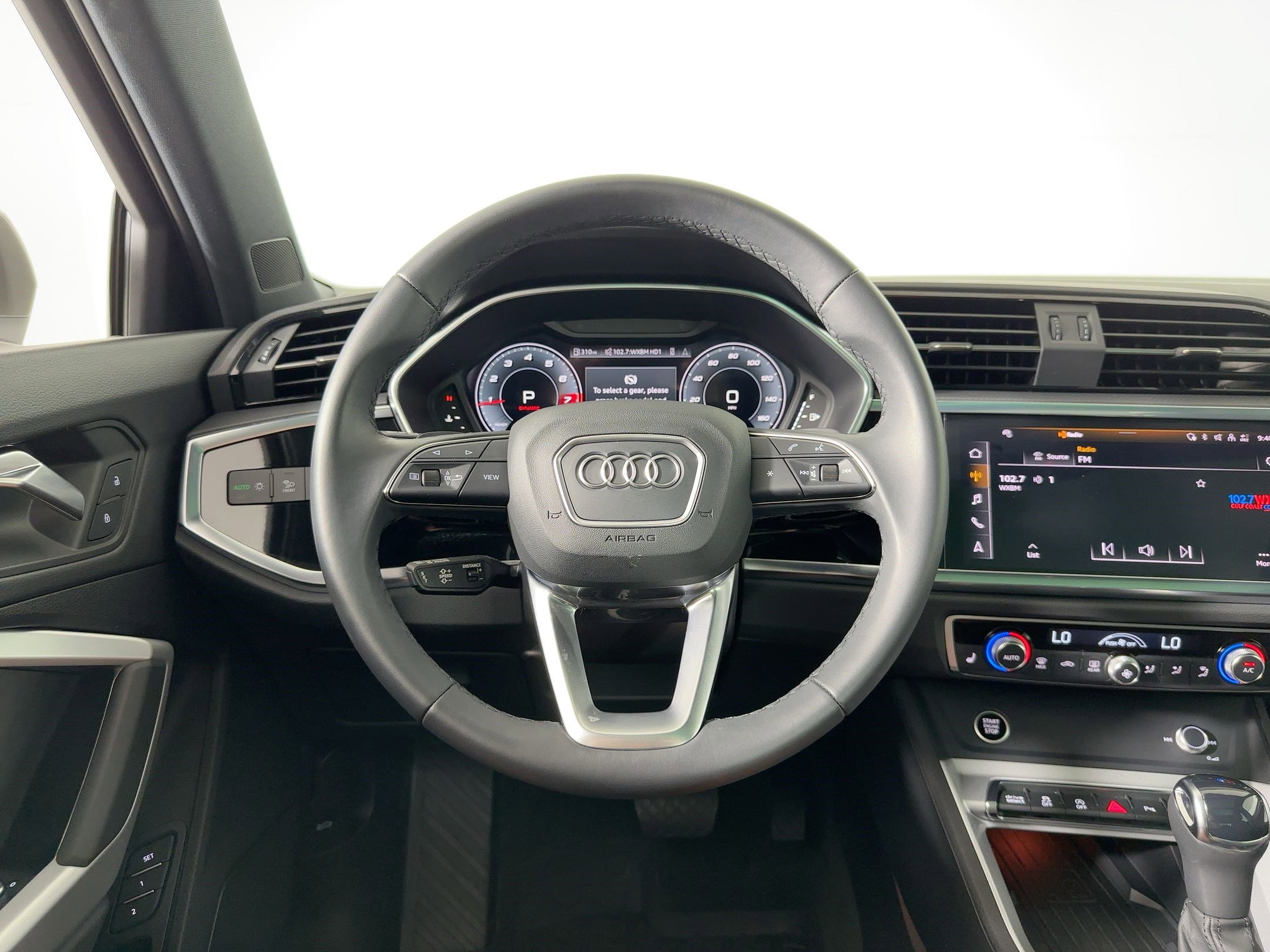 Certified 2025 Audi Q3 2.0T Premium Plus w/ Premium Plus Package image 22