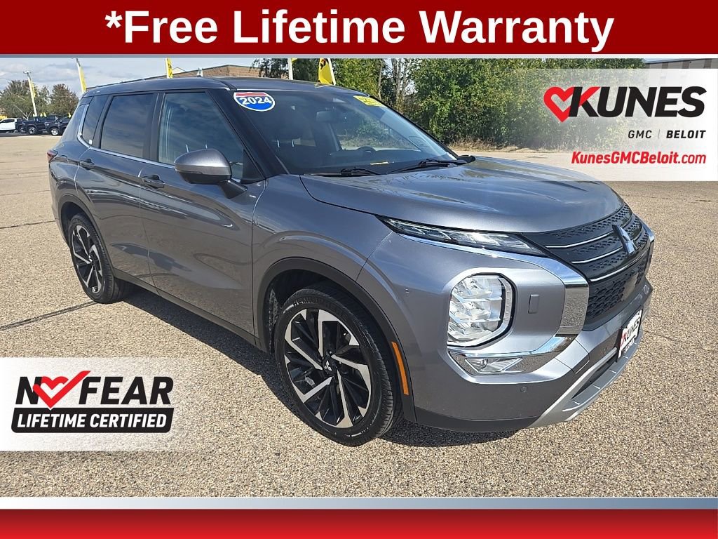 Used 2024 Mitsubishi Outlander SE