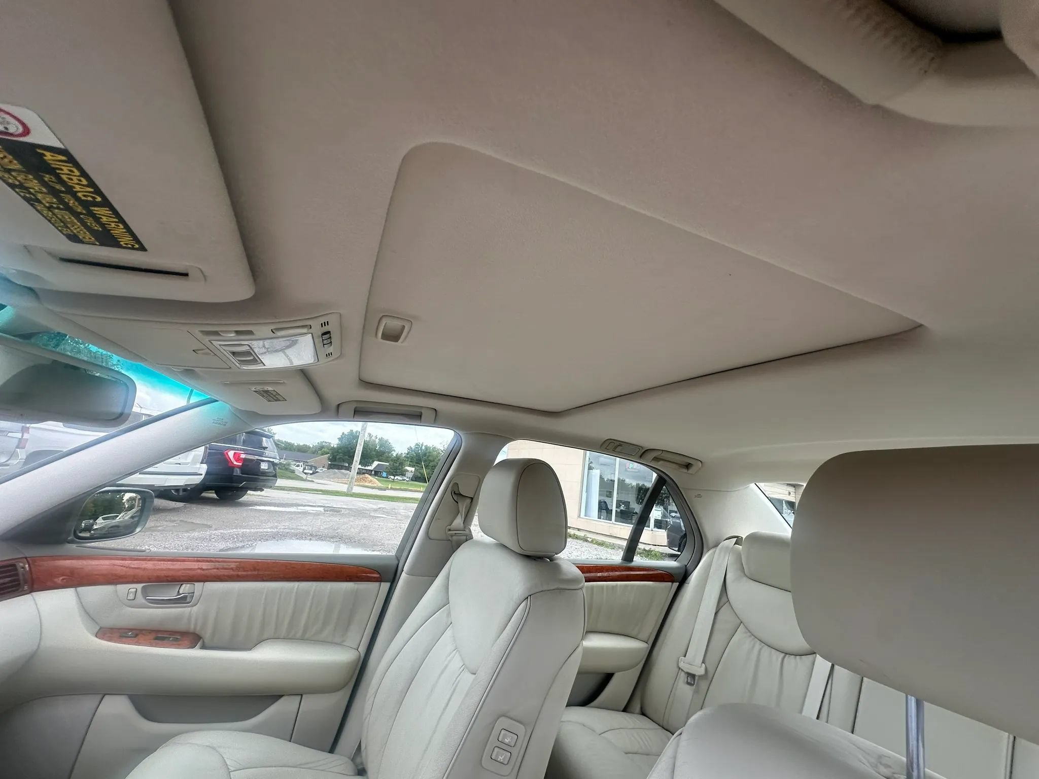 Used 2001 Lexus LS 430 RWD image 25