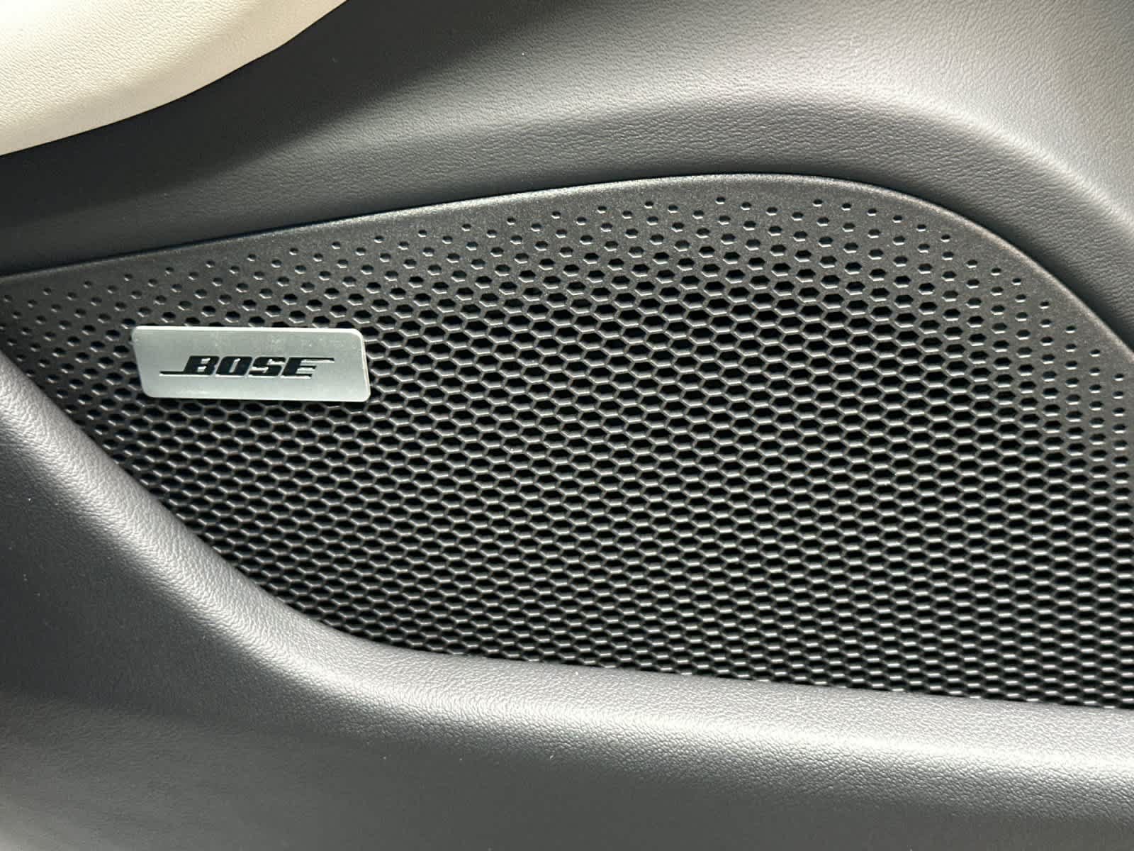 New 2026 Porsche Taycan AWD/4WD image 19