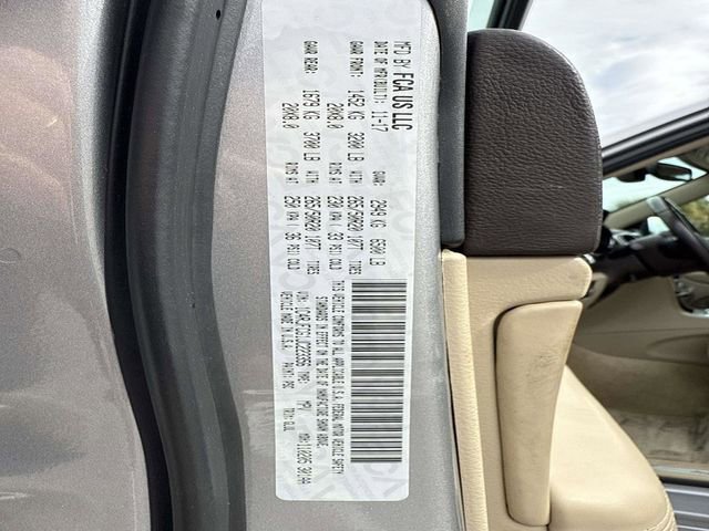 Used 2018 Jeep Grand Cherokee Overland image 36