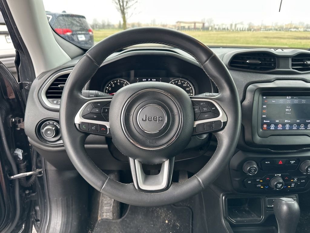 Used 2018 Jeep Renegade Latitude image 19