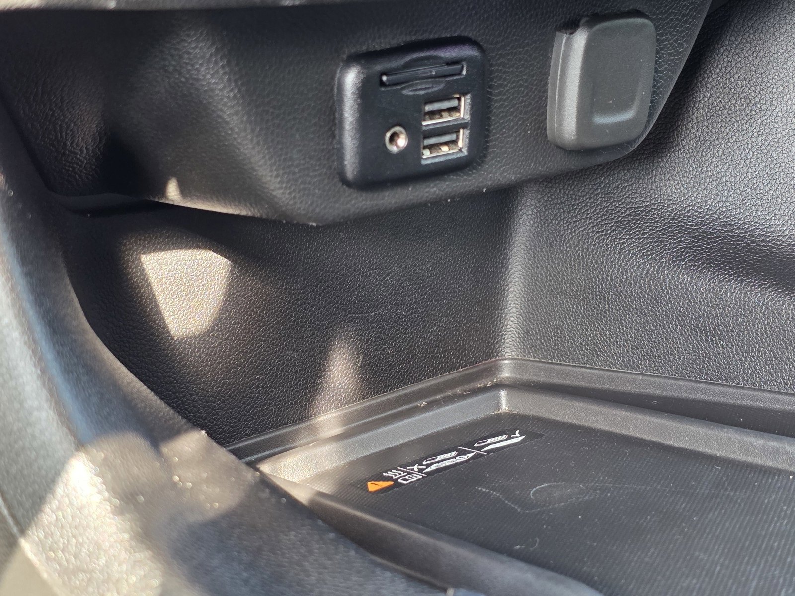 Used 2023 Chevrolet Traverse RS w/ LPO, Floor Liner Package image 29