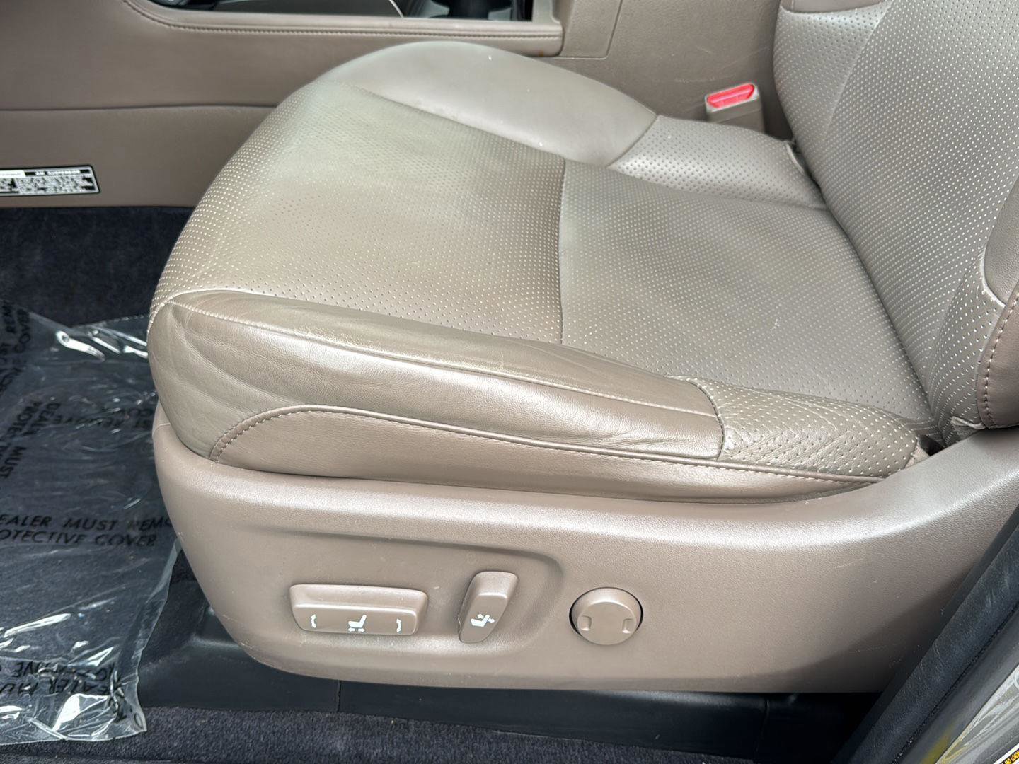 Used 2022 Lexus GX 460 Luxury w/ Sport Design Package image 29