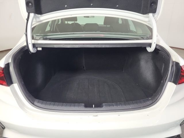 Used 2023 Kia Forte GT-Line image 6