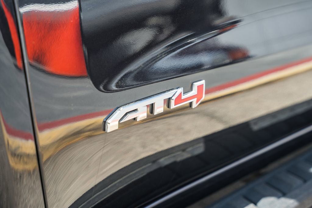Used 2022 GMC Sierra 1500 AT4 w/ AT4 Premium Package image 23
