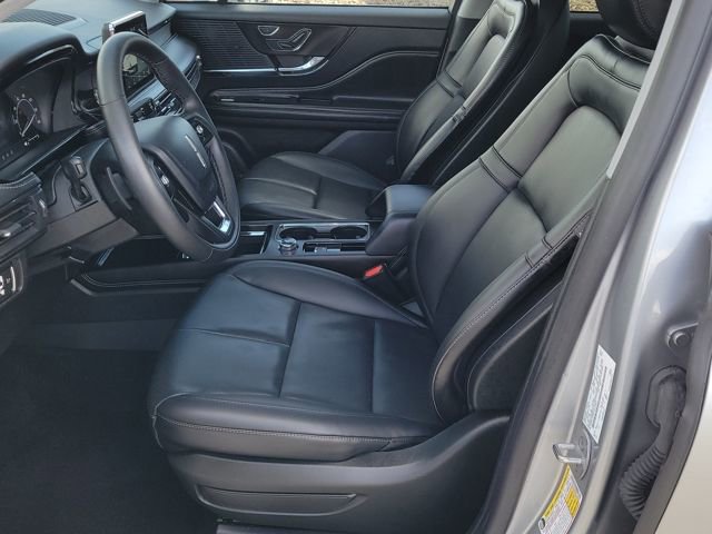 Certified 2022 Lincoln Corsair AWD w/ Equipment Group 101A image 6