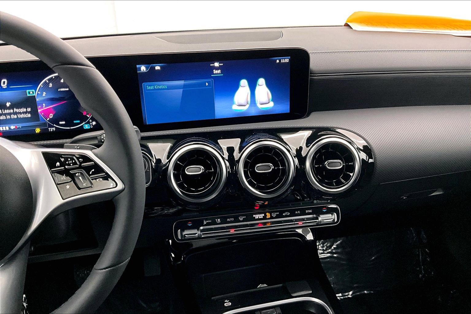 Used 2026 Mercedes-Benz CLA 250 image 5