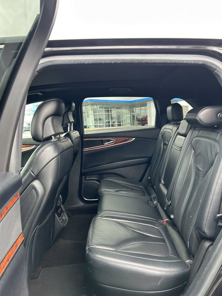 Used 2019 Lincoln Nautilus Select image 51