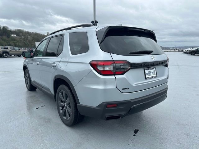 New 2026 Honda Pilot Sport image 6