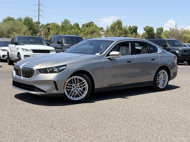 Used 2025 BMW 530i RWD video 2