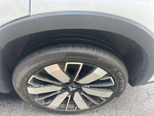 Used 2025 Mitsubishi Outlander SE FWD image 20