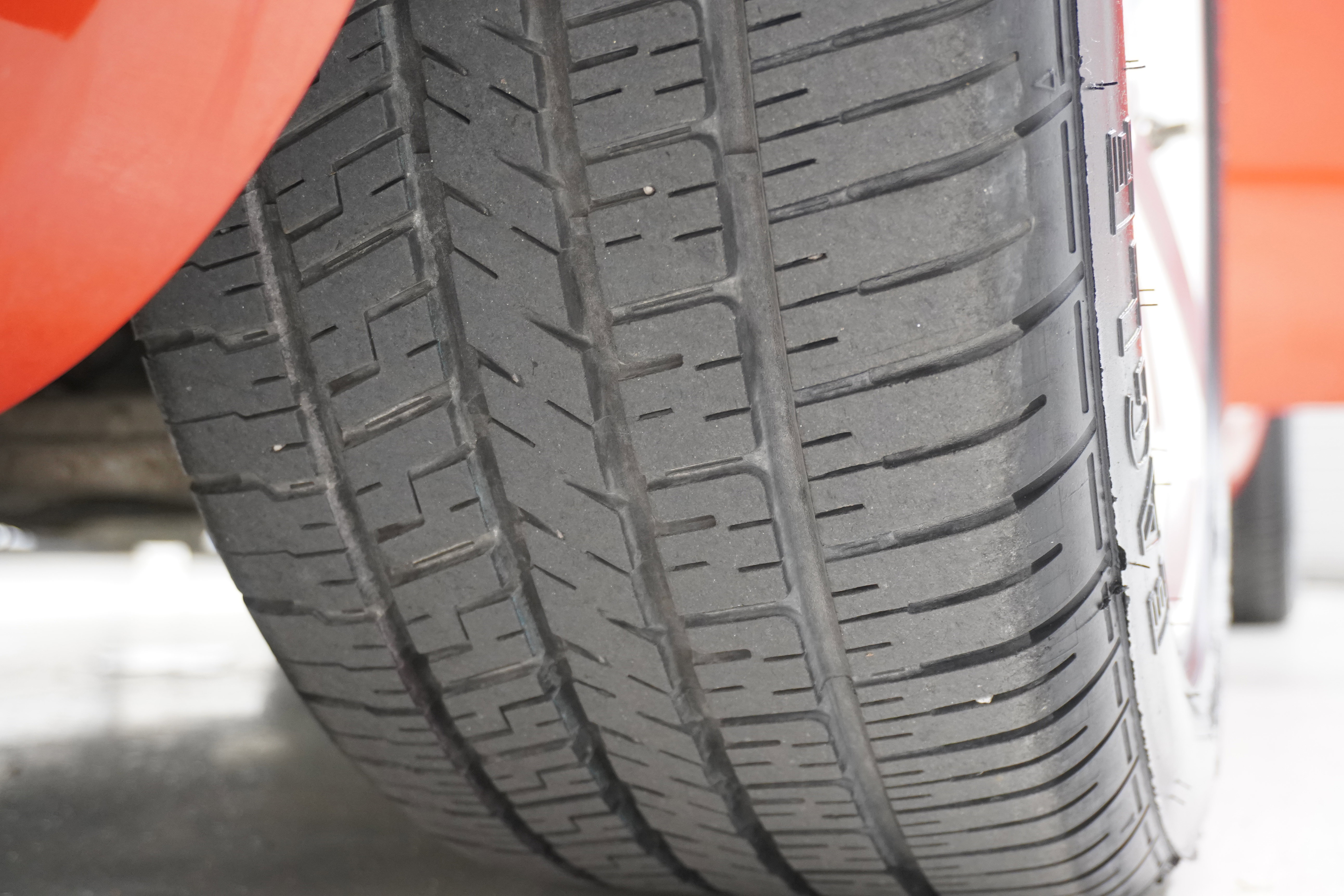 Used 2008 Pontiac Solstice GXP w/ Premium Package image 25