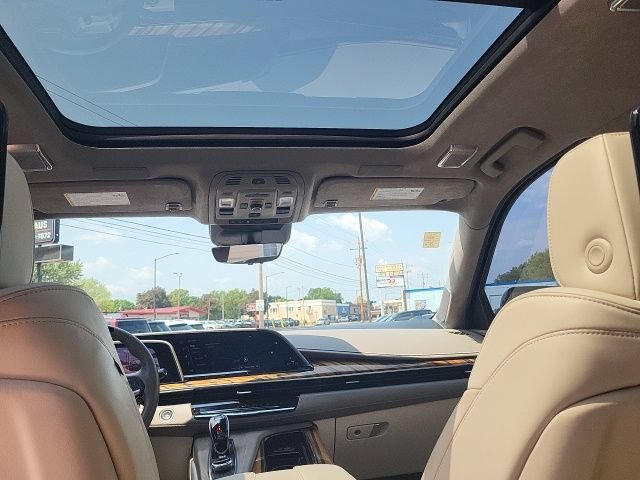 Used 2021 Cadillac Escalade Premium Luxury Platinum AWD/4WD image 20