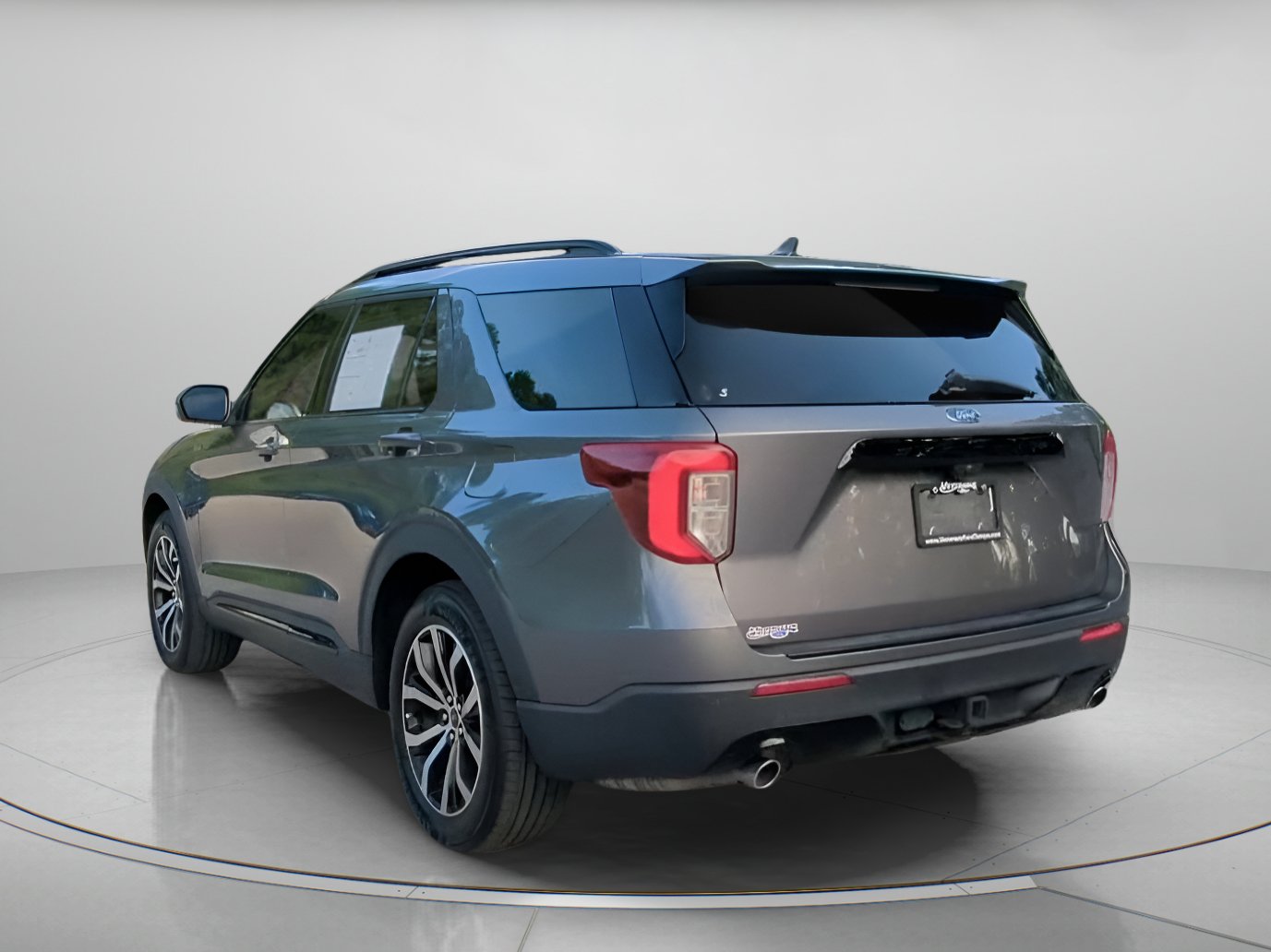 Certified 2023 Ford Explorer ST-Line w/ Class IV Trailer Tow Package RWD image 21