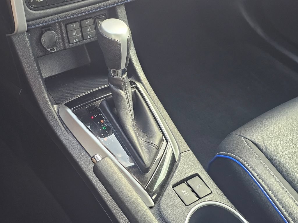 Used 2017 Toyota Corolla XSE w/ Carpet Mat Package (TMS) FWD image 33